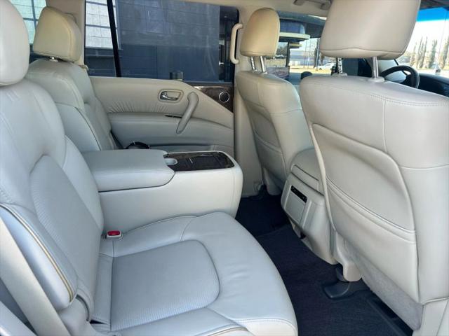 2017 INFINITI QX80 Base
