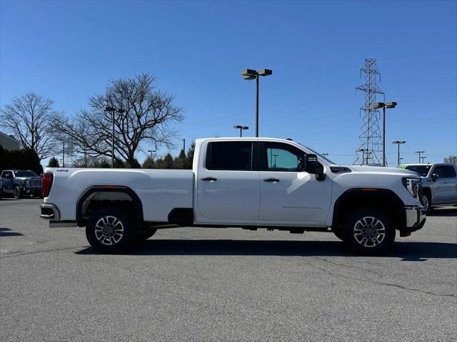 2026 GMC Sierra 3500HD Crew Cab, Long Bed, Pro Dual Rear Wheel, 4WD