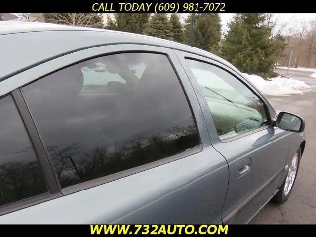 2004 Volvo S60 2.5T