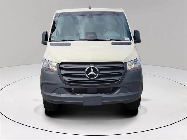 2026 Mercedes-Benz Sprinter 2500 Standard Roof 4-Cyl Diesel