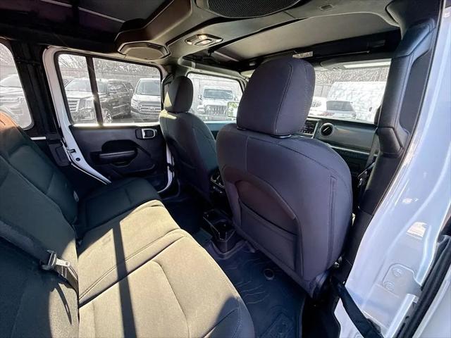 2022 Jeep Wrangler Unlimited Willys 4x4