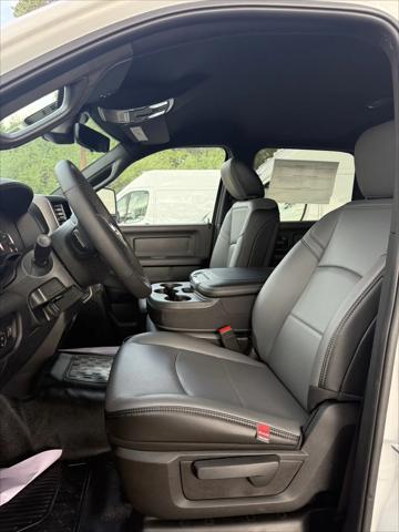 2026 Ram 3500 Tradesman/Big Horn
