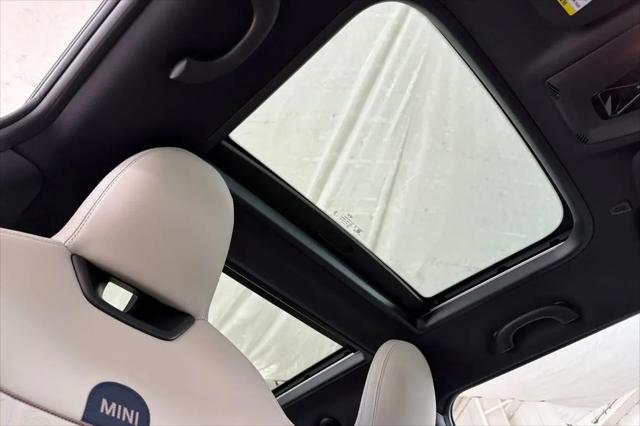 2026 MINI Hardtop Cooper