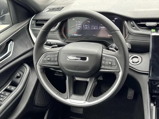 2026 Jeep Grand Cherokee L Altitude 4x2