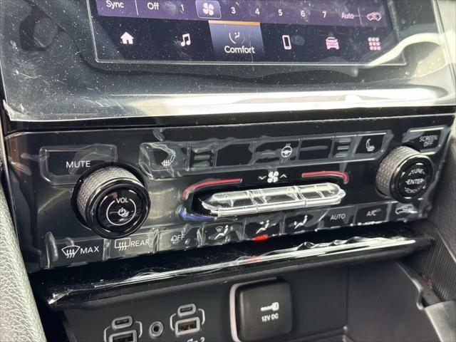 2026 Jeep Grand Cherokee L Altitude 4x2