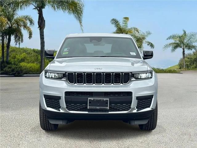2026 Jeep Grand Cherokee L Altitude 4x2