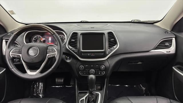2016 Jeep Cherokee Overland