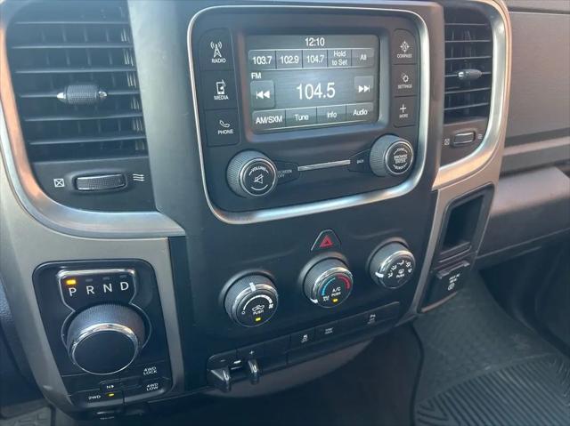 2017 Ram 1500 SLT Crew Cab 4x4 5'7" Box