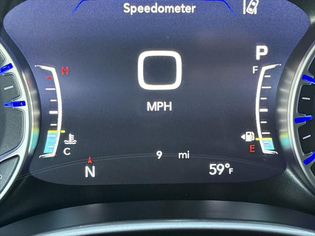 2026 Chrysler Pacifica Select AWD