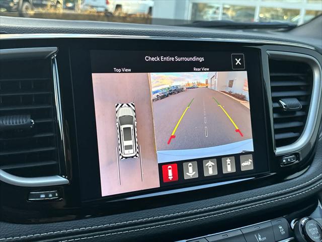 2026 Chrysler Pacifica Select AWD