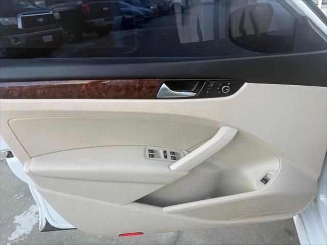 2013 Volkswagen Passat 2.0L TDI SEL Premium