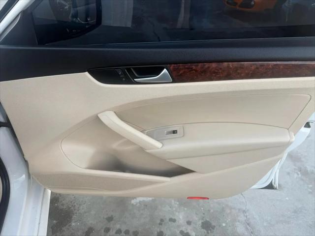 2013 Volkswagen Passat 2.0L TDI SEL Premium