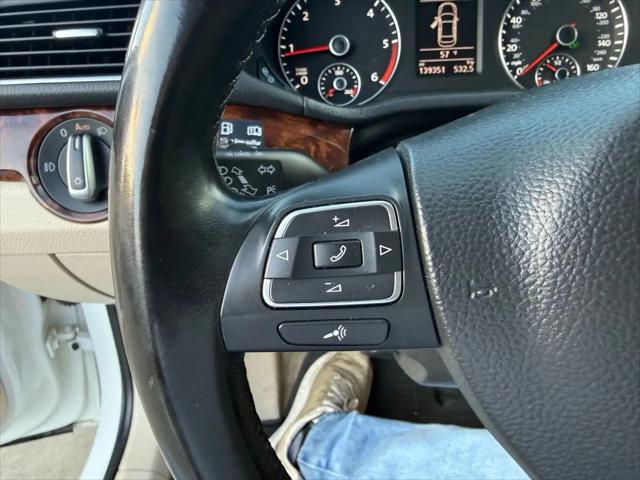 2013 Volkswagen Passat 2.0L TDI SEL Premium