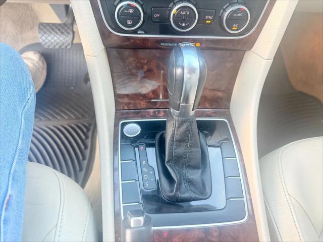 2013 Volkswagen Passat 2.0L TDI SEL Premium