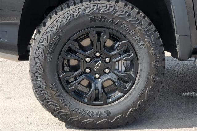 2026 Chevrolet Silverado 1500 4WD Crew Cab Short Bed ZR2