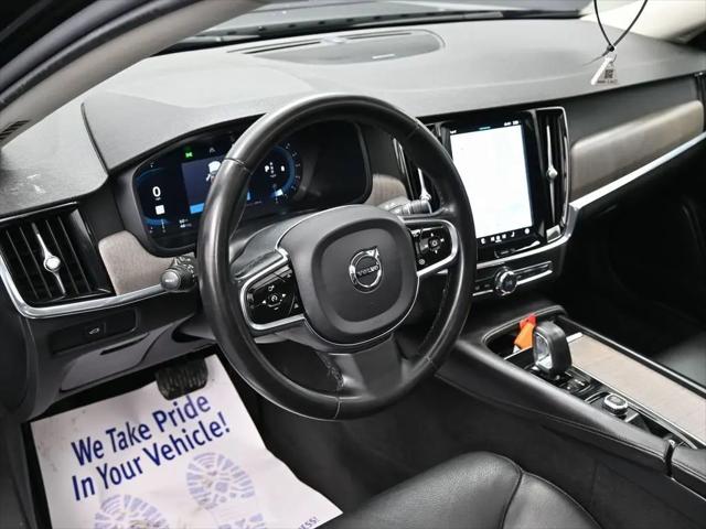 2023 Volvo S90 B6 Plus