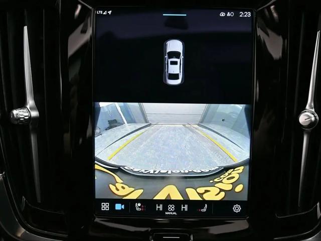2023 Volvo S90 B6 Plus