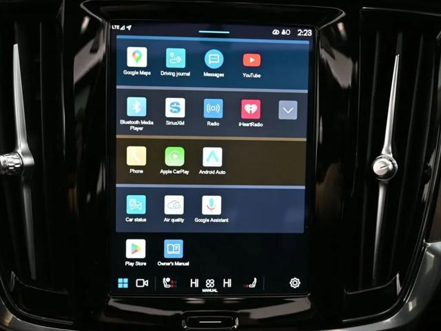 2023 Volvo S90 B6 Plus