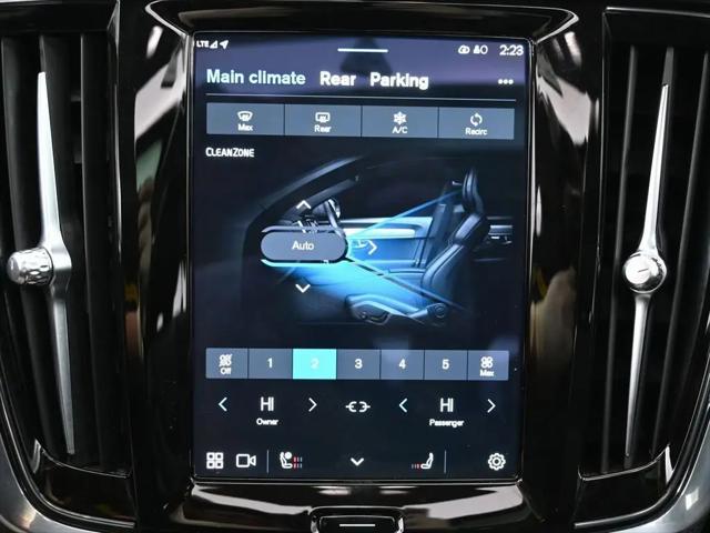 2023 Volvo S90 B6 Plus