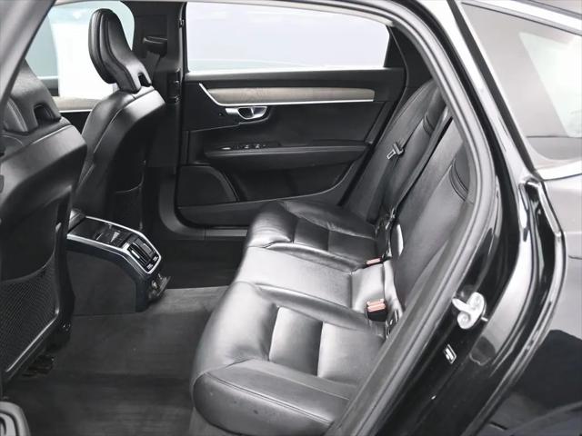 2023 Volvo S90 B6 Plus