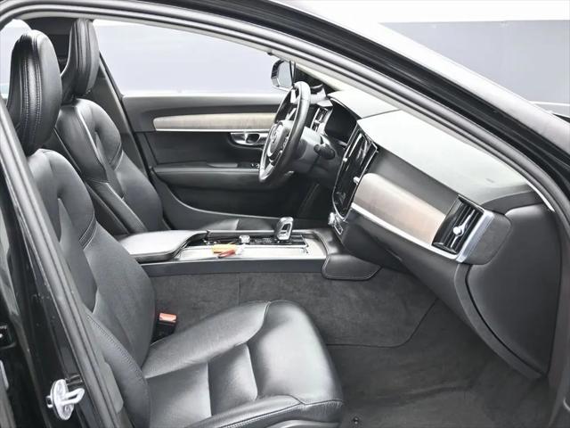 2023 Volvo S90 B6 Plus