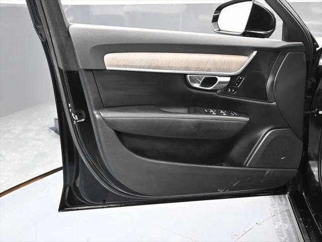 2023 Volvo S90 B6 Plus