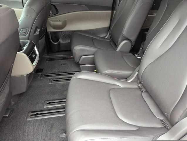 2026 Kia Carnival MPV EX