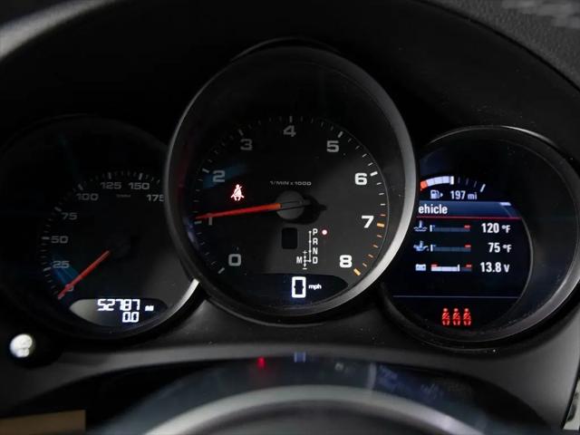 2021 Porsche Macan Macan