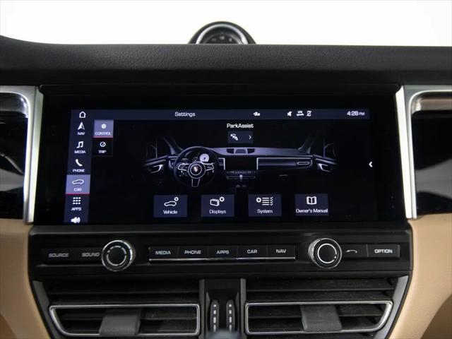 2021 Porsche Macan Macan