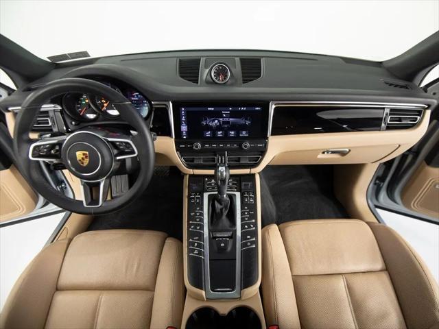 2021 Porsche Macan Macan