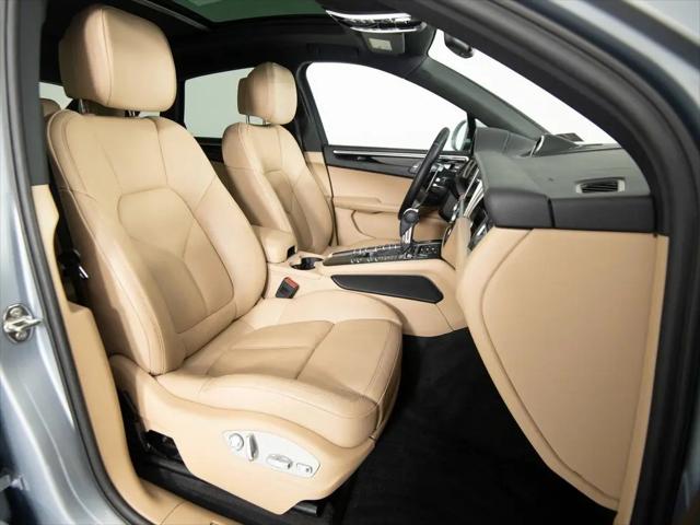 2021 Porsche Macan Macan