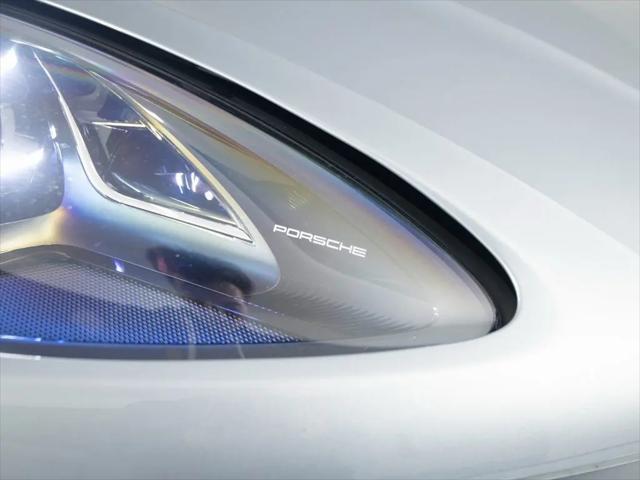 2021 Porsche Macan Macan