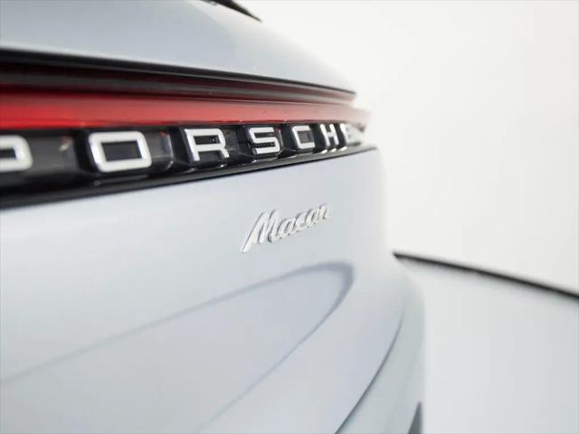 2021 Porsche Macan Macan