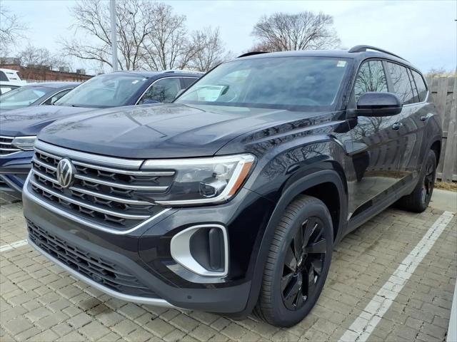 2026 Volkswagen Atlas SE with Technology