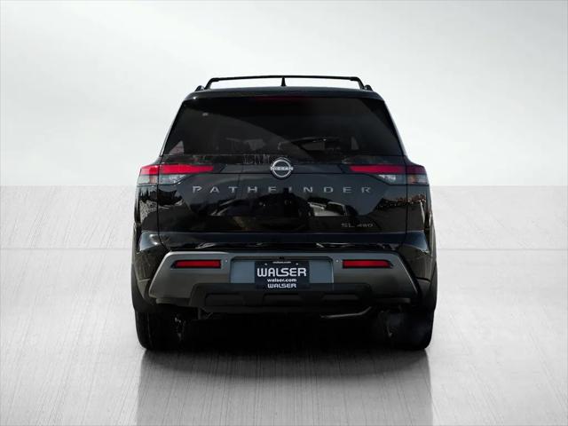 2026 Nissan Pathfinder SL