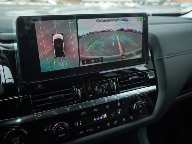 2026 Nissan Pathfinder SL