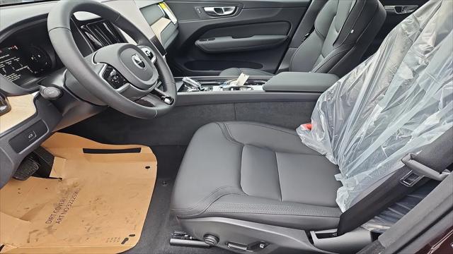 2026 Volvo XC60 B5 Core