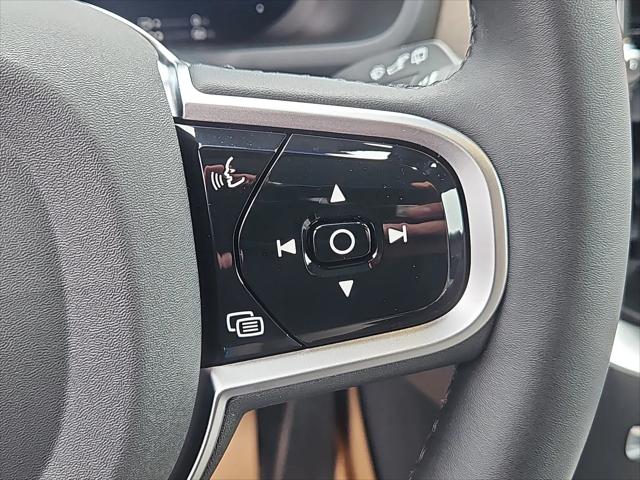 2026 Volvo XC90 Plug-In Hybrid Plus, T8 AWD, Electric/Gasoline, Bright, 7 Seats
