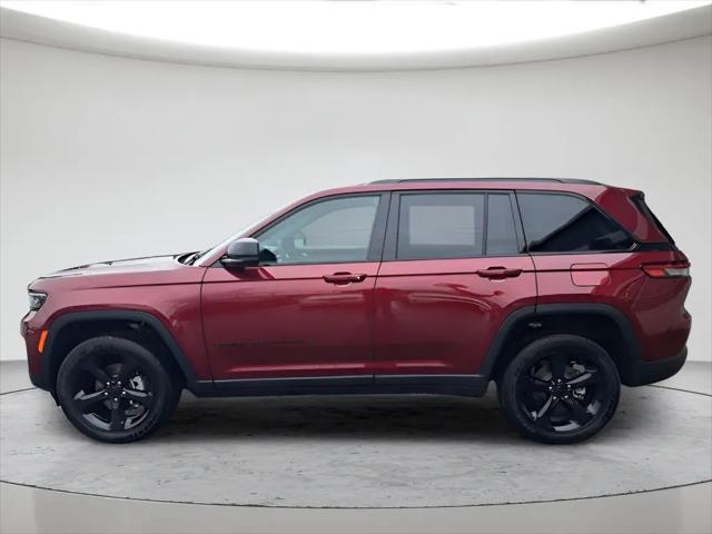 2025 Jeep Grand Cherokee Altitude X 4x4