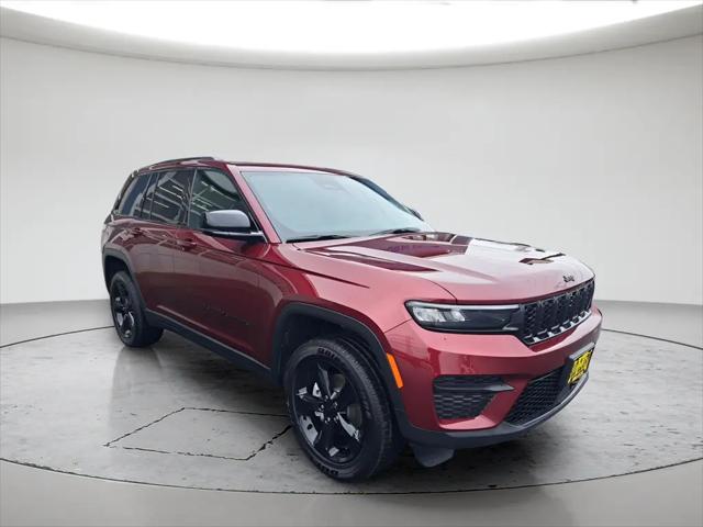 2025 Jeep Grand Cherokee Altitude X 4x4