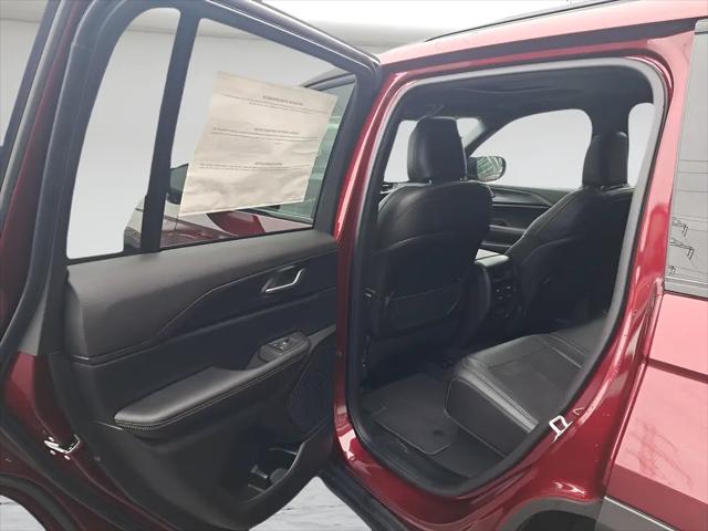 2025 Jeep Grand Cherokee Altitude X 4x4