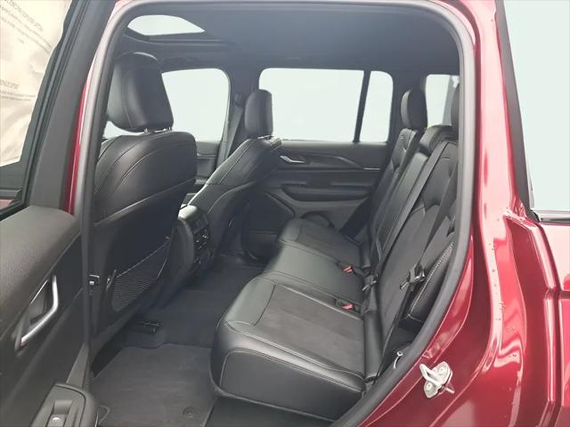 2025 Jeep Grand Cherokee Altitude X 4x4