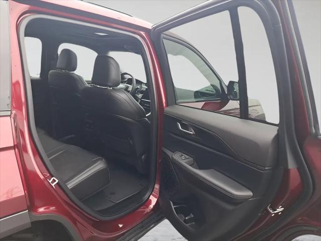 2025 Jeep Grand Cherokee Altitude X 4x4