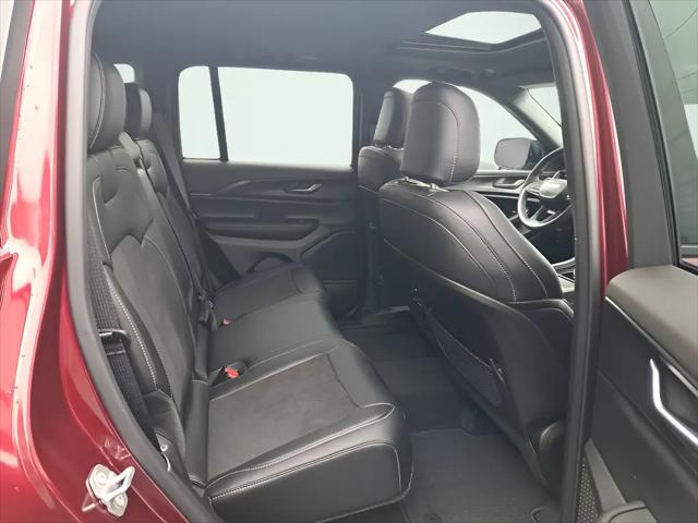 2025 Jeep Grand Cherokee Altitude X 4x4