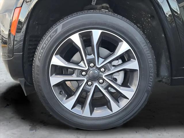 2025 Jeep Grand Cherokee L Overland 4x4