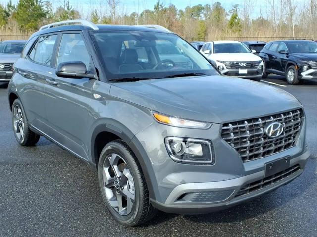 2026 Hyundai Venue SEL w/Two-Tone Roof