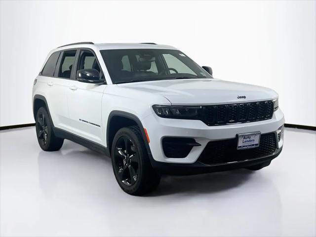 2023 Jeep Grand Cherokee Altitude 4x4