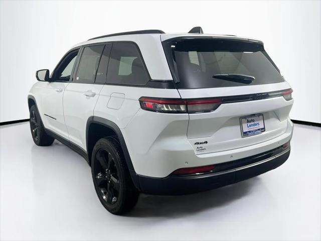 2023 Jeep Grand Cherokee Altitude 4x4
