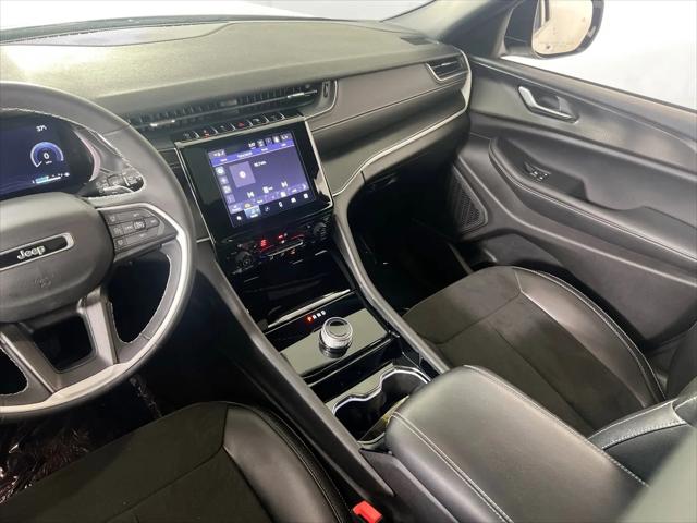 2023 Jeep Grand Cherokee Altitude 4x4
