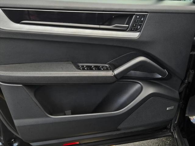 2024 Porsche Cayenne Cayenne